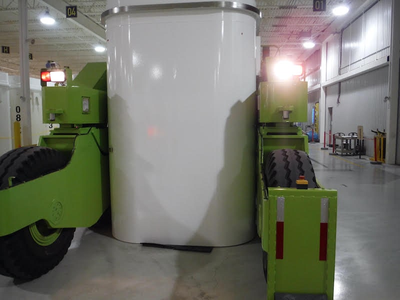 An in operational indoor close-up picture of the Lift King.